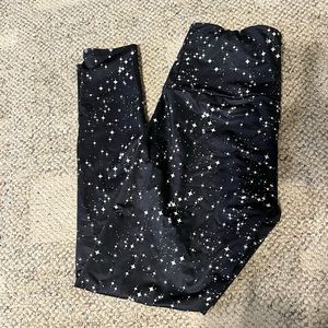 Onzie high waisted leggings. Black and white nighttime shimmer.